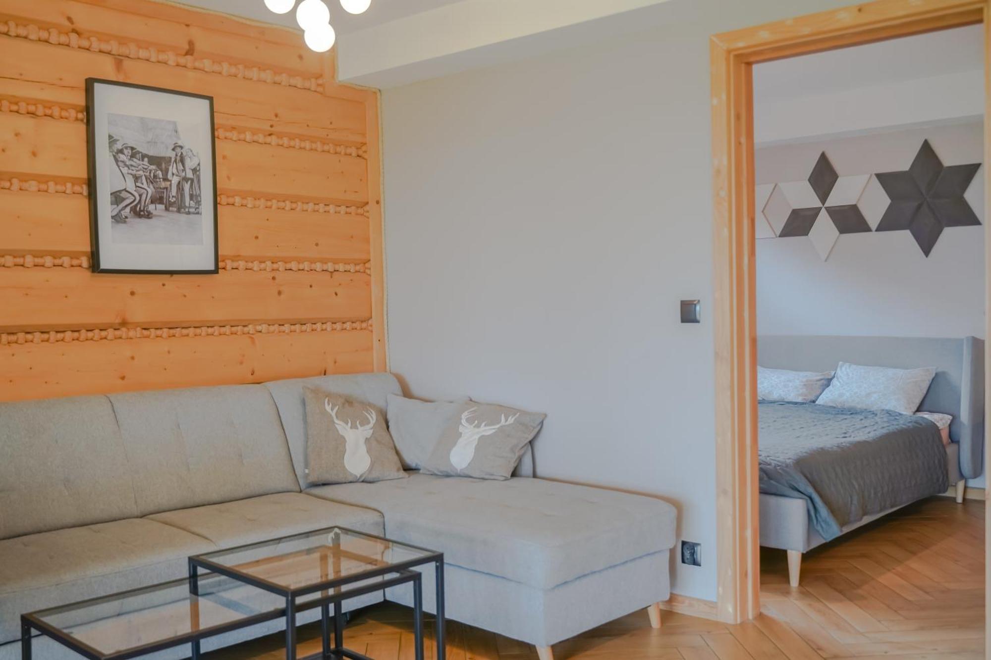 Zloty Gron Log Houses & Apartments 伊斯泰布纳 外观 照片