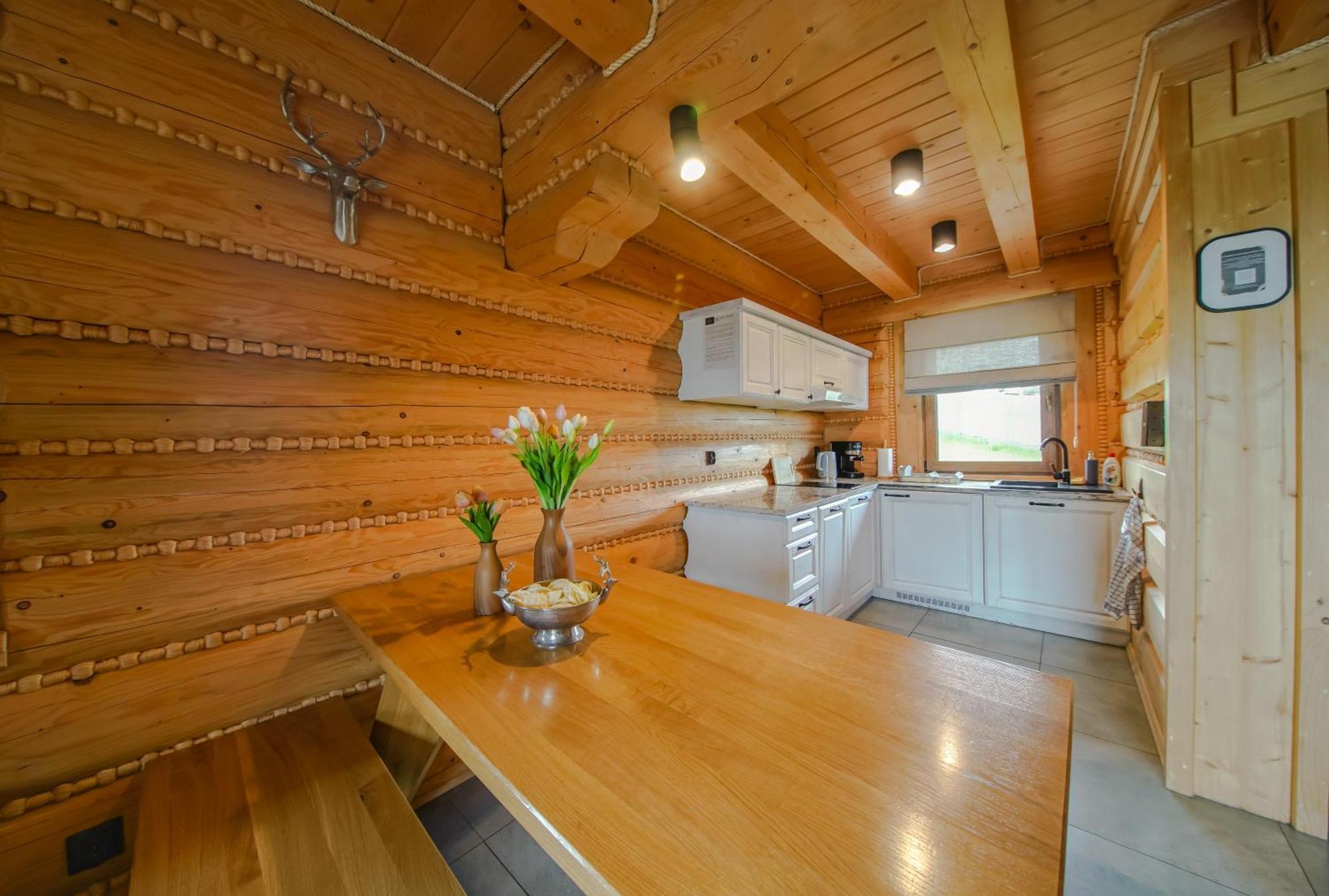 Zloty Gron Log Houses & Apartments 伊斯泰布纳 外观 照片