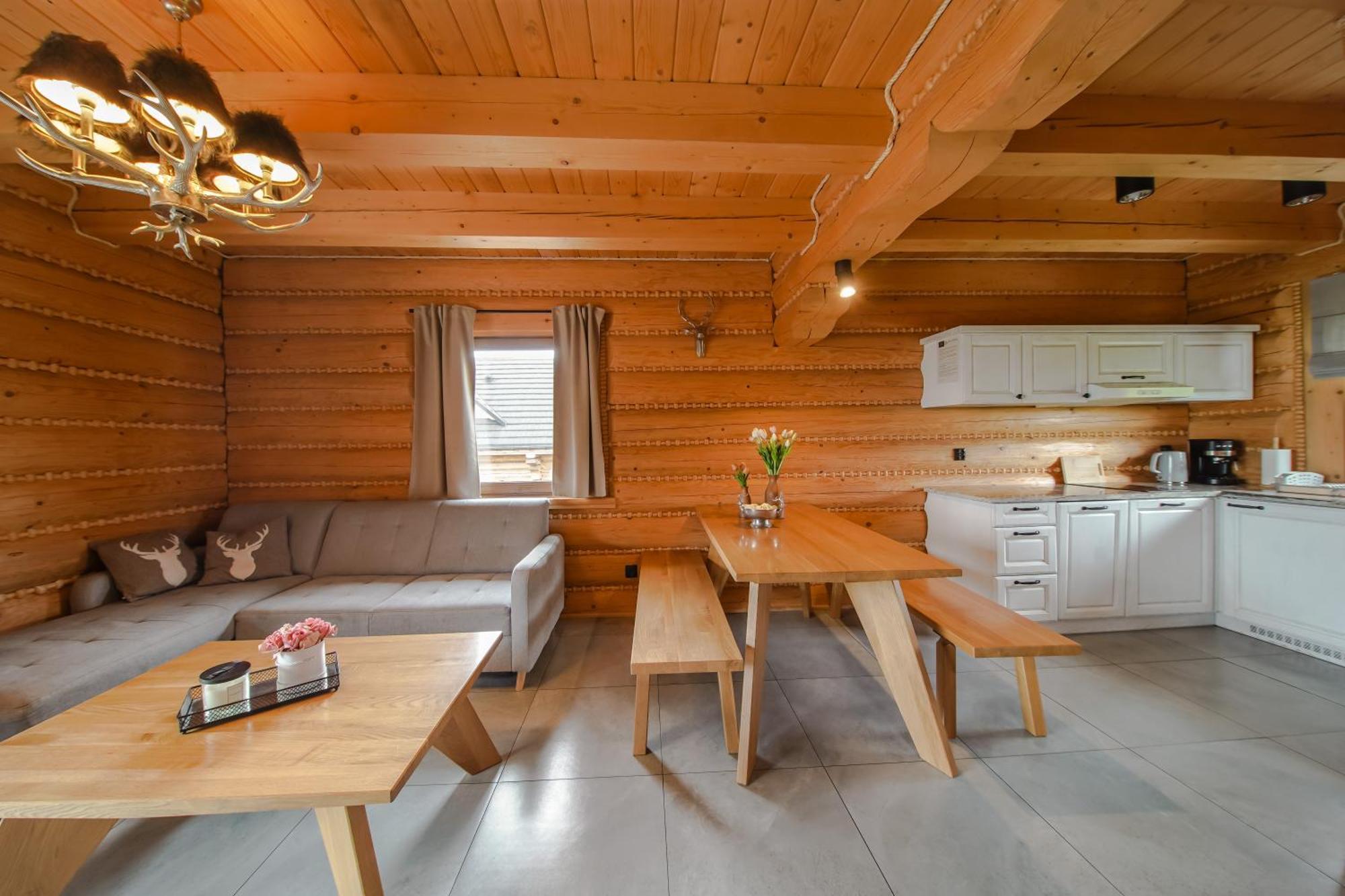 Zloty Gron Log Houses & Apartments 伊斯泰布纳 外观 照片