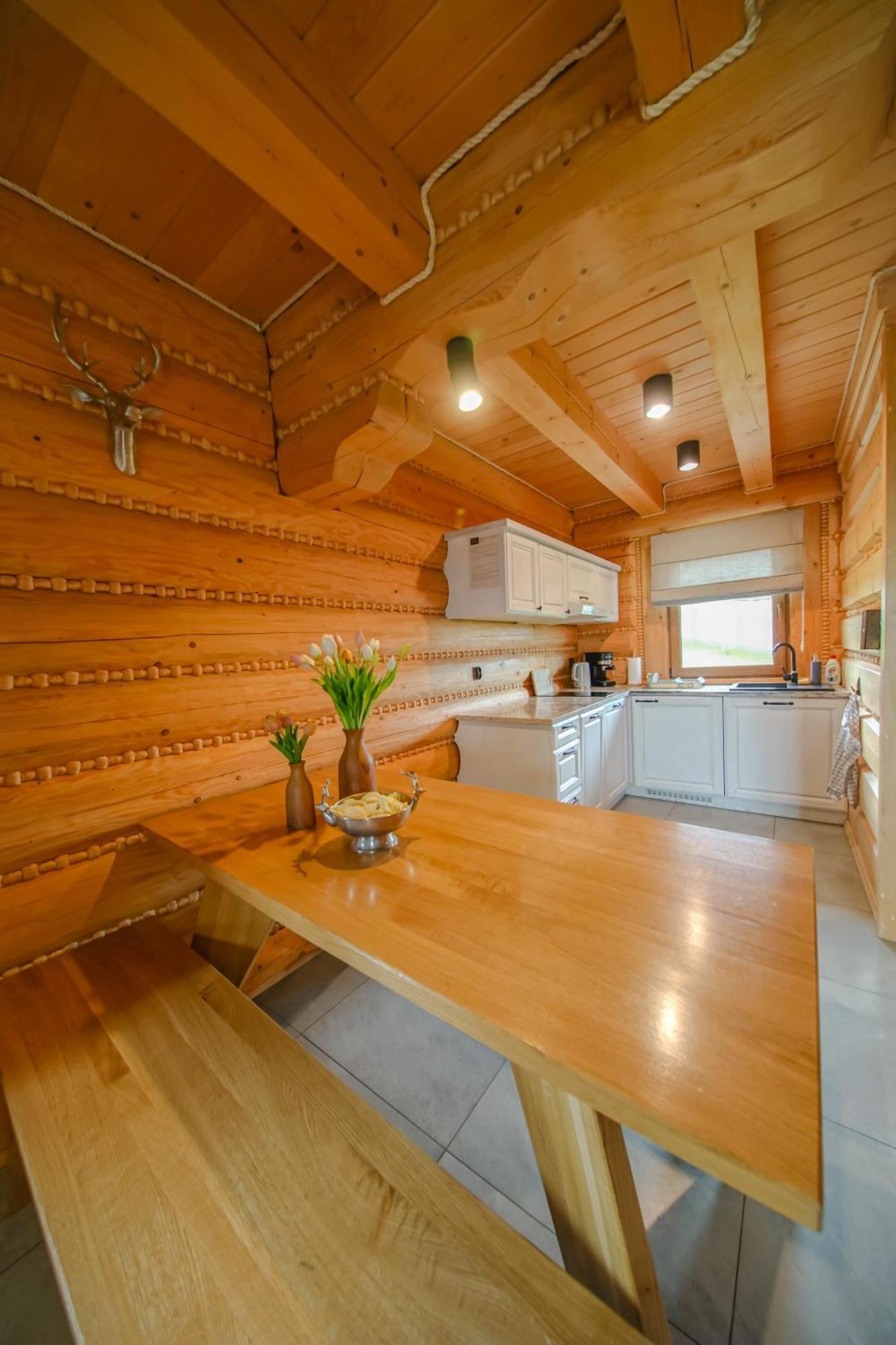 Zloty Gron Log Houses & Apartments 伊斯泰布纳 外观 照片